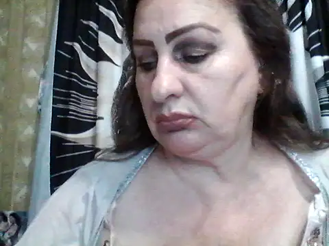 LoaqLovew online show from 05.28.26