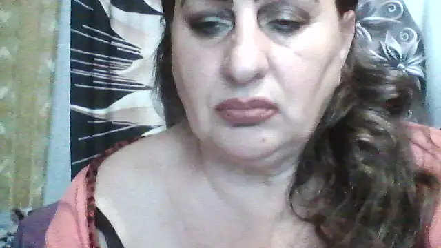 LoaqLovew online show from 06.13.26