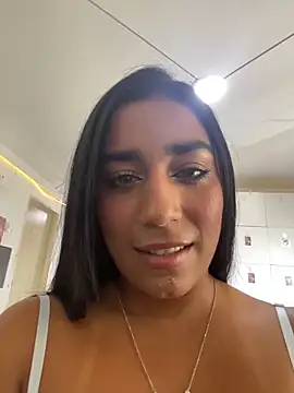 Snapshot of SaryJonex chatting on 04.29.26 SaryJonex online show from 04.29.26