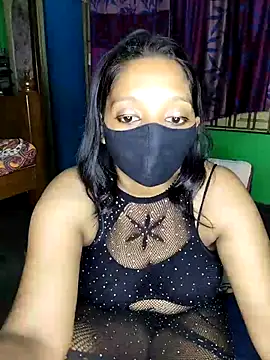 Snapshot of Scarlethoty chatting on 05.23.26 Scarlethoty online show from 05.23.26
