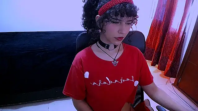 Nyxxei online show from 05.12.26