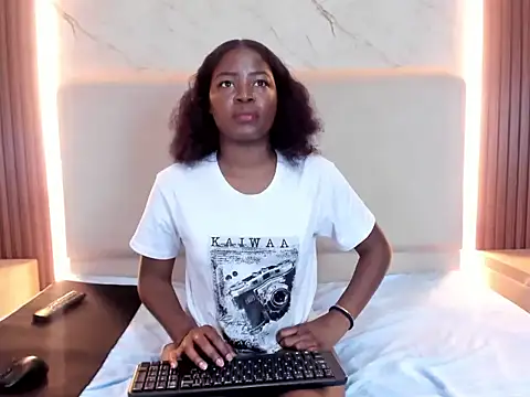 YuyuHOT online show from 04.23.26