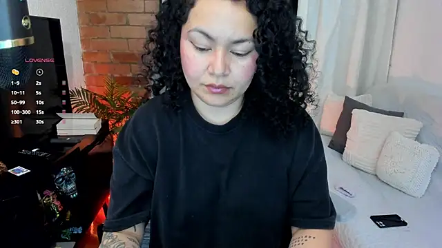 MissBronte online show from 07.28.26