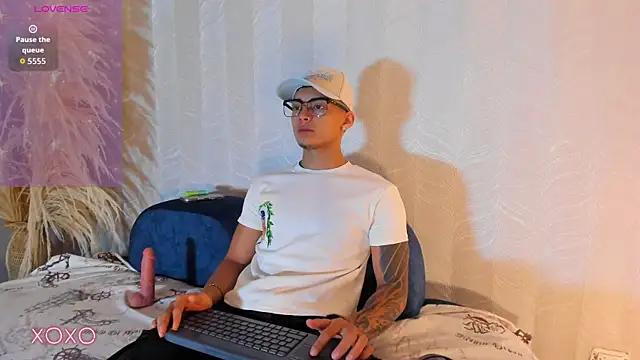 Alan Salazar online show from 06.12.26
