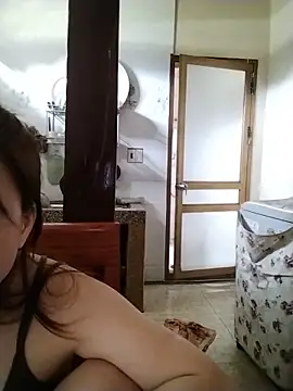 Snapshot of Squirt107 chatting on 06.22.26 Squirt107 online show from 06.22.26