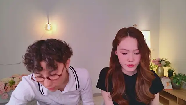 pinktwinz online show from 04.27.26