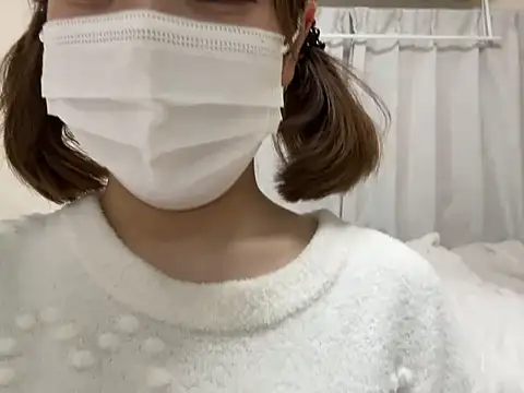 hiyo vv  online show from 04.25.26