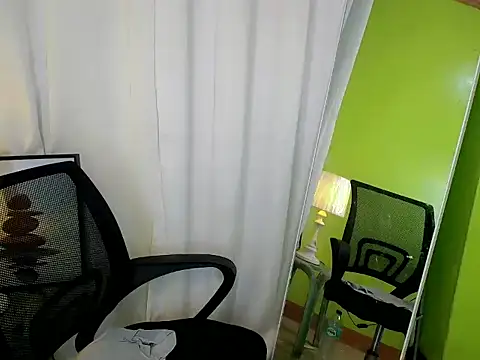 Snapshot of Ms_Aicaxxx chatting on 06.10.26 Ms Aicaxxx online show from 06.10.26