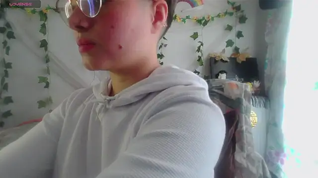 Meiling san online show from 04.27.26