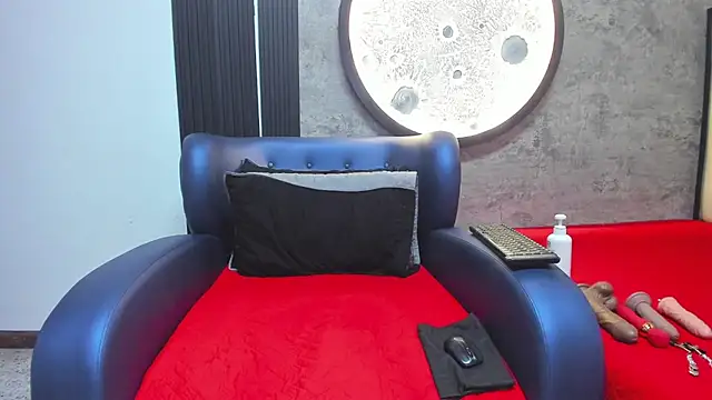 Marymarr-23 online show from 05.27.26