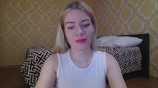 Snapshot of Softy_Aura_ chatting on 05.23.26 Softy Aura online show from 05.23.26