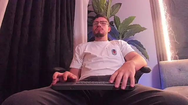 chris gold  online show from 04.23.26