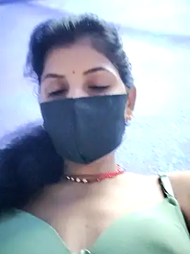 Snapshot of RUHI_1143 chatting on 06.04.26 RUHI 1143 online show from 06.04.26