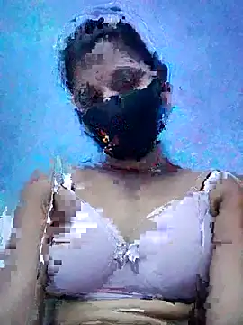 Snapshot of RUHI_1143 chatting on 06.13.26 RUHI 1143 online show from 06.13.26