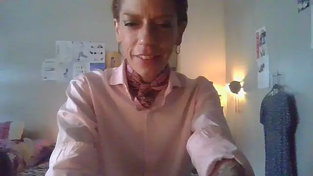 Snapshot of plsmecha chatting on 07.15.26 plsmecha online show from 07.15.26