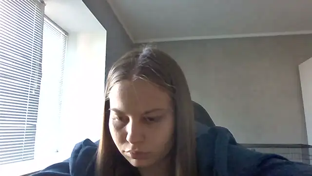  Linsyy ee  online show from 05.03.26