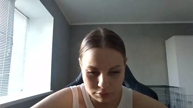  Linsyy ee  online show from 05.06.26