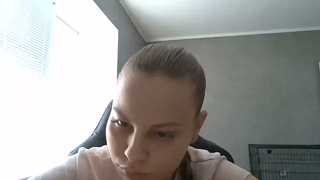  Linsyy ee  online show from 06.12.26