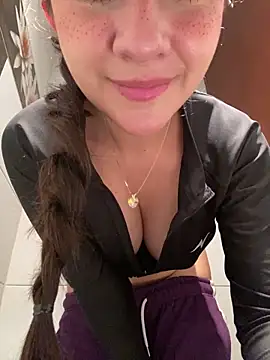 AmyPalacioss online show from 05.26.26