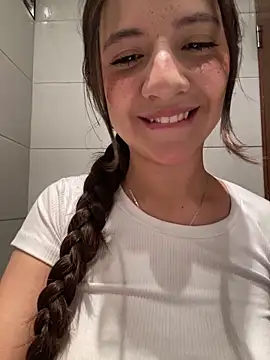 AmyPalacioss online show from 06.03.26