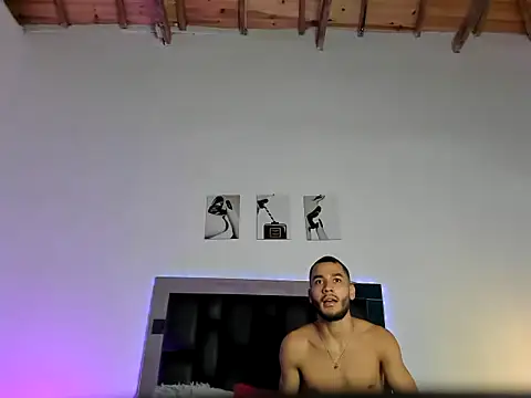 MaxPower003 online show from 07.10.26