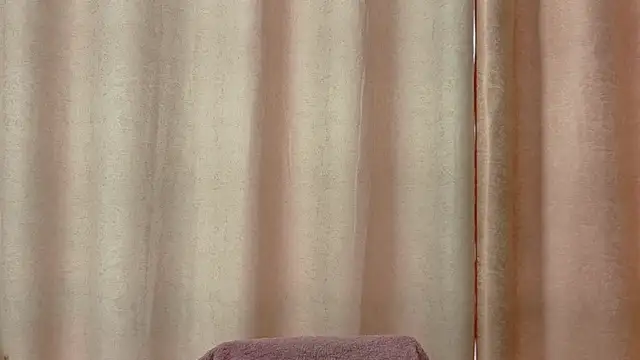 Snapshot of Arianna_Toro_ chatting on 06.30.26 Arianna Toro online show from 06.30.26