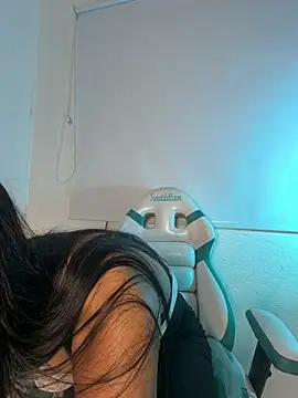 Snapshot of Arianna_Toro_ chatting on 08.05.26 Arianna Toro online show from 08.05.26