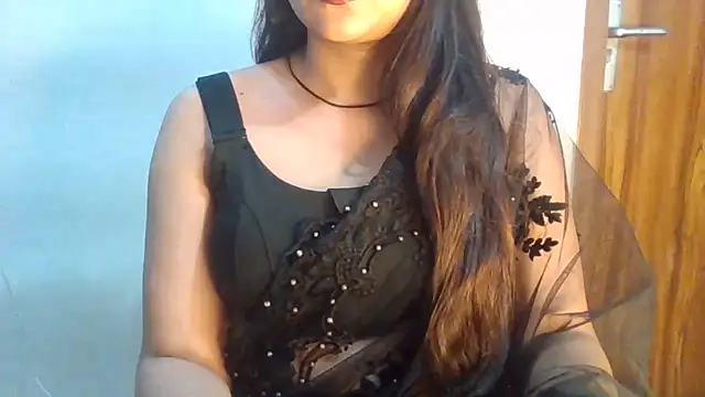 Snapshot of AMEILA_FUCK chatting on 12.15.25 AMEILA FUCK online show from 12.15.25