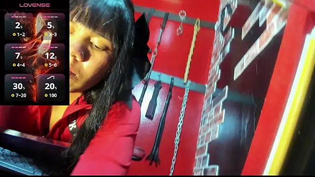 Dominatriz Arlette online show from 05.06.26