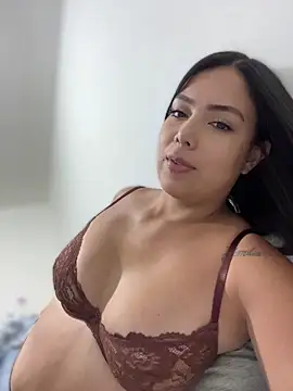 Thaix- online show from 05.04.26