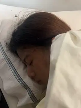 amy-0099 online show from 04.27.26