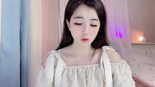 amy-6668 online show from 05.28.26