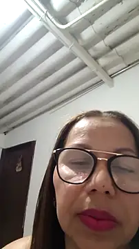 Ladymilf12 online show from 05.17.26