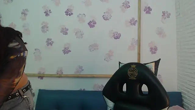 Karol prescot online show from 04.29.26