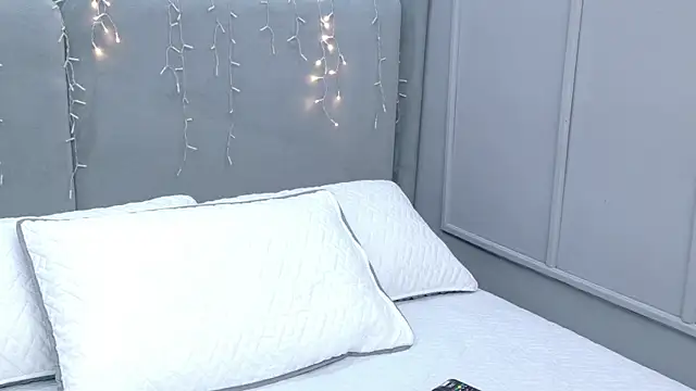 Serenne  online show from 05.17.26