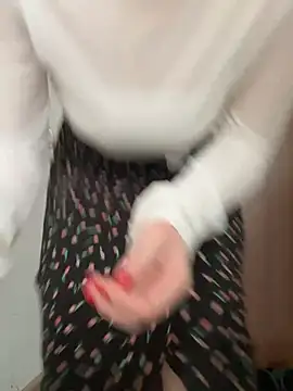 TeasyFlluff online show from 05.05.26