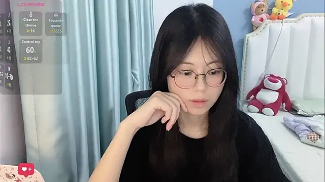 Luna-666 online show from 05.18.26