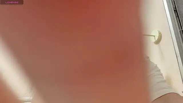 Snapshot of XIAOnaimao-001 chatting on 07.19.26 XIAOnaimao-001 online show from 07.19.26