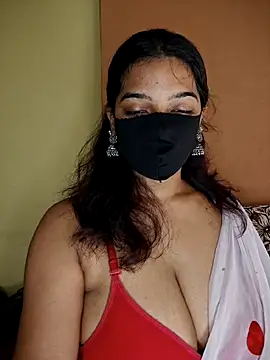 Snapshot of vanika2000 chatting on 06.10.26 vanika2000 online show from 06.10.26