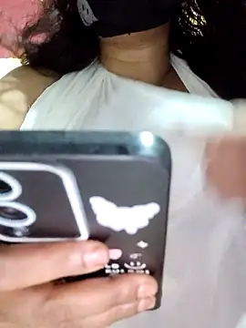 Snapshot of Gulapi_N chatting on 05.15.26 Gulapi N online show from 05.15.26