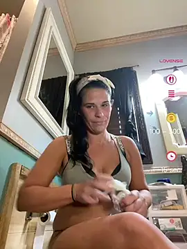 Vanessa Valentine online show from 07.10.26