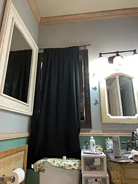 Vanessa Valentine online show from 07.28.26