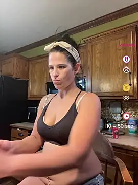Vanessa Valentine online show from 07.28.26