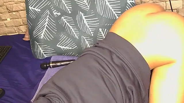 Sweethoneyglow online show from 05.31.26
