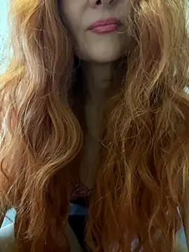 Snapshot of kisulya chatting on 10.04.25 kisulya online show from 10.04.25