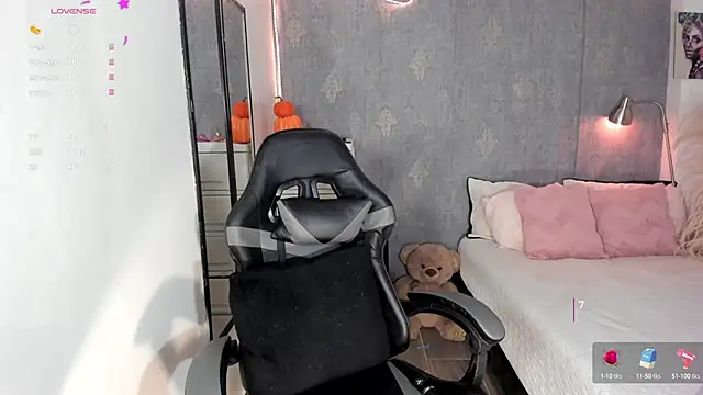 alessia anderson online show from 10.15.25