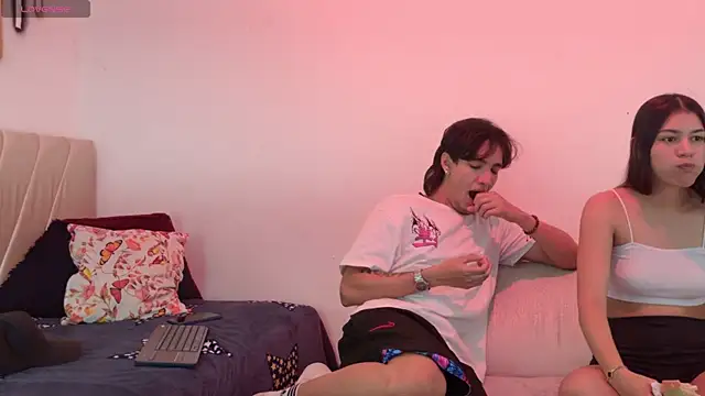 sweetauracouple online show from 05.24.26