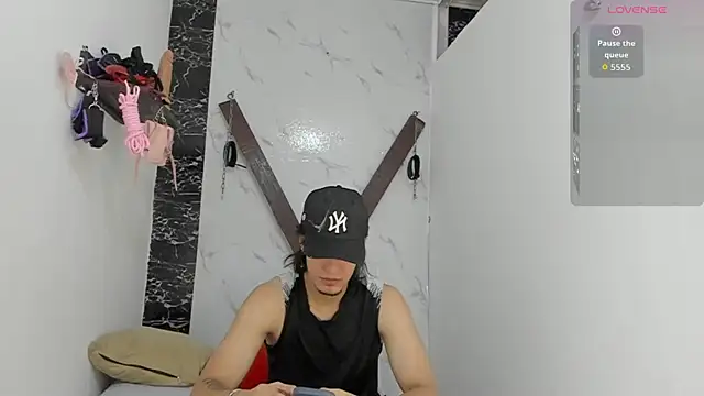 sweetauracouple online show from 08.05.26