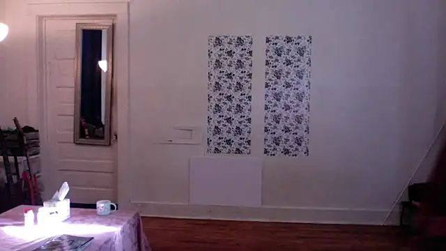AnnywnBelle online show from 05.03.26