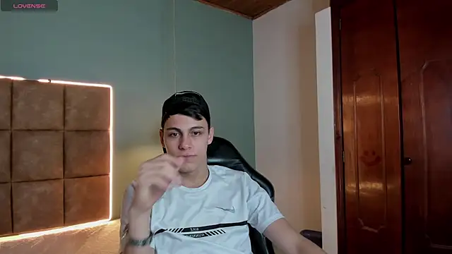 Ethanx18  online show from 06.29.26